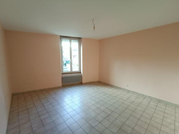 Maison à louer, 4 pièces - Chauvigny 86300