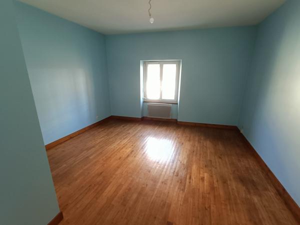 Maison à louer, 4 pièces - Chauvigny 86300