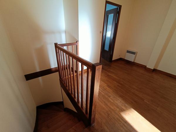 Maison à louer, 4 pièces - Chauvigny 86300