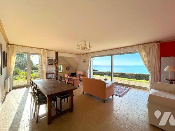 VUE MER IMPRENABLE

Maison à vendre à Trédrez-Locquémeau (22300) en Côtes-d'Armor (22)

Cet...