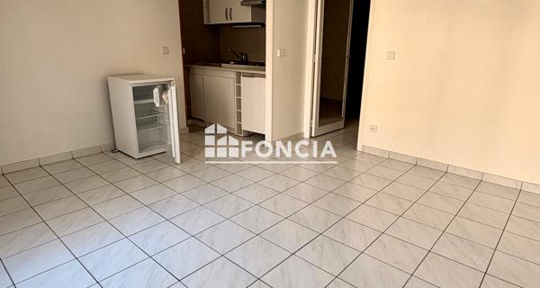 Location Appartement 2 pièces 27.9 m² - Aubergenville 78410
