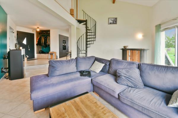 Maison à vendre 5 pièces proche de SAINT SAVINIEN