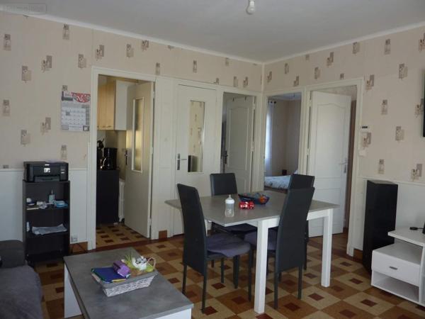 Maison à vendre à Dinan dans les Côtes-d'Armor (22100), ref : 038/248