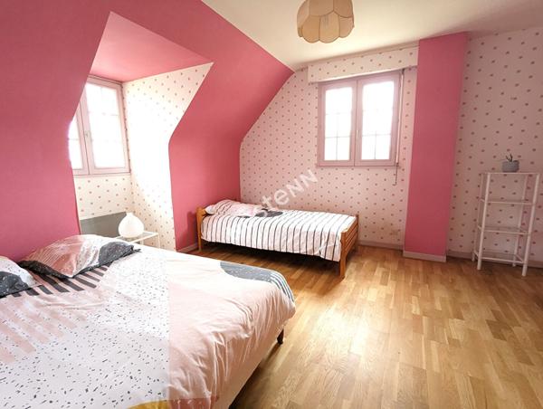 Maison familiale à Binic dans un quartier calme, la plage à pieds !