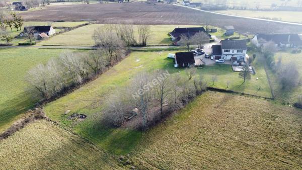 Maison rénovée 200m² à 10 min de Louhans entre Lons le Saunier et Louhans