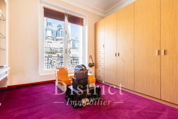 # Appartement – 373m² – Paris 17ème