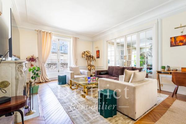 # Appartement – 373m² – Paris 17ème