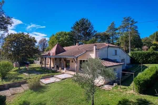 Charmante maison lumineuse en campagne et proche des commodités
