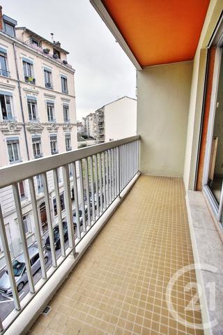 Appartement F3 à vendre  3 pièces - 78,65 m2 LYON - 69007