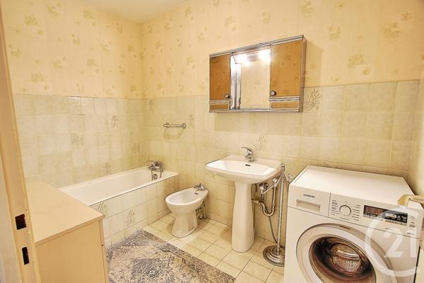 Appartement F3 à vendre  3 pièces - 78,65 m2 LYON - 69007