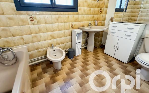 Maison à vendre    5 pièces •  Tarascon