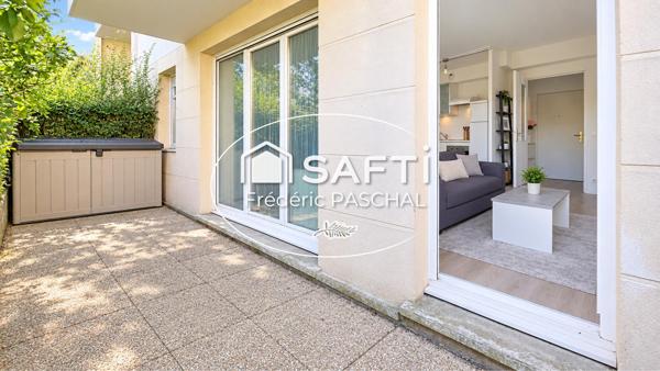 Appartement 3 pièces, Parking / Terrasse de 13 m²