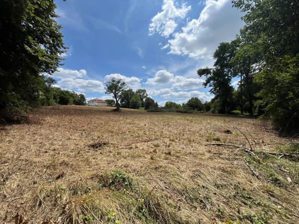 Terrain constructible 2085m²