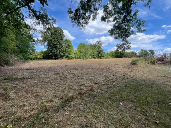 Terrain constructible 2085m²