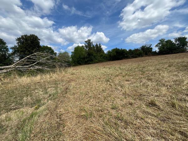 Terrain constructible 2085m²