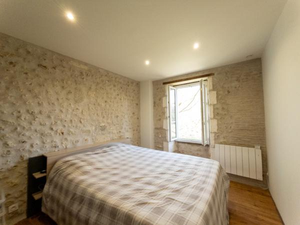 Moulin avec maison, dépendances et 1.5 ha prairies