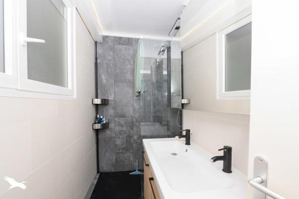 Appartement à vendre 218 325 € Lorient 3 p 70 m² DPE C
