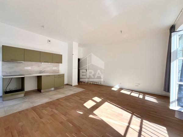 Appartement Saint Malo 4 pièce(s) 80.59 m2 à louer nu