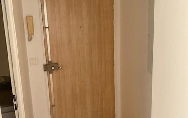 Appartement à louer    1 pièce •  Rosny-sous-Bois