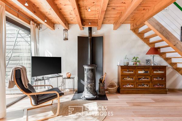 Ancien atelier industriel réinventé et son gîte