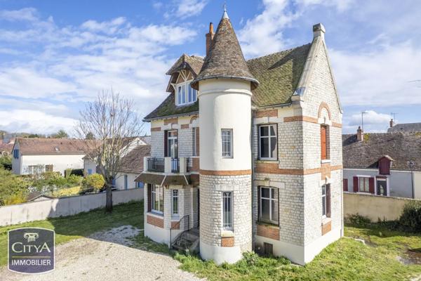 Maison à vendre 7 pièces 180m² Villedieu-sur-Indre (36320)