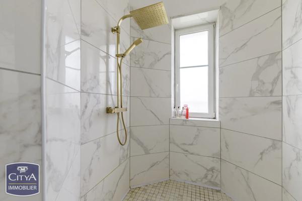 Maison à vendre 7 pièces 180m² Villedieu-sur-Indre (36320)