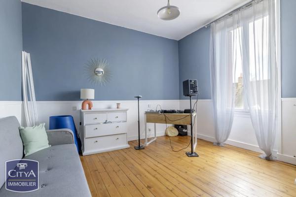 Maison à vendre 7 pièces 180m² Villedieu-sur-Indre (36320)