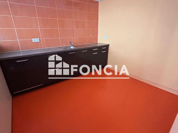 À vendre Local commercial 299 m² - Limoges 87000