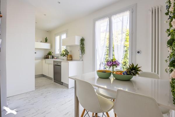 Maison à vendre |  Salles-sur-Mer |  6 pièces | 135 m²