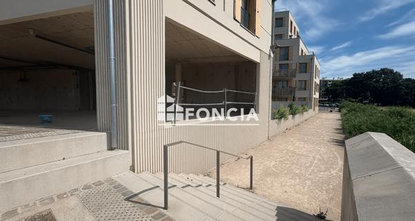 À vendre Local commercial 45.03 m² - Rungis 94150