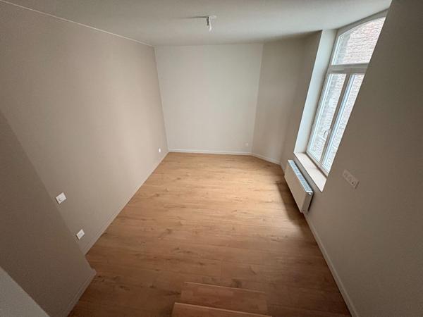 A LOUER : T3 à LILLE • • 950 € CC • Réf. G732-1