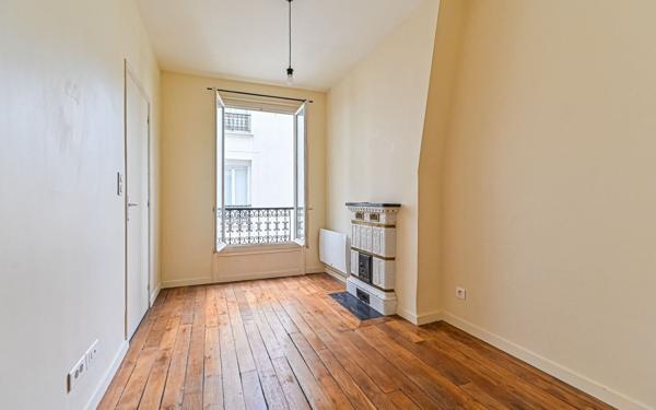 Appartement à vendre    2 pièces • 40,04 m2 Paris 10