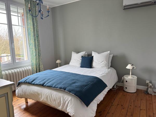 À vendre - Maison bourgeoise, 9 pièces située à Compiègne (60200)