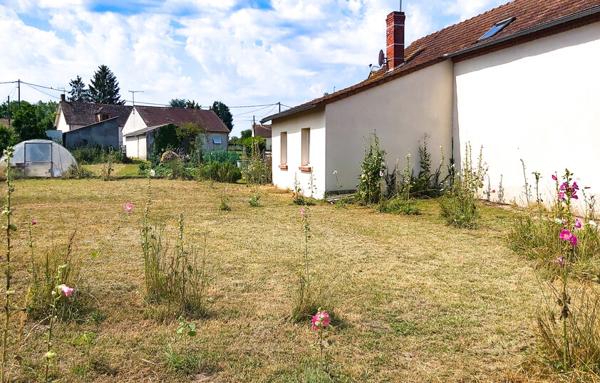 Selles-sur-Cher. Maison : Belle longère au calme
