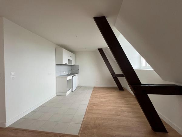 A LOUER : T1 à ROUBAIX • Boulevard Lacordaire - PARC BARBIEUX • 645 € CC • Réf. 837-A309-GLI