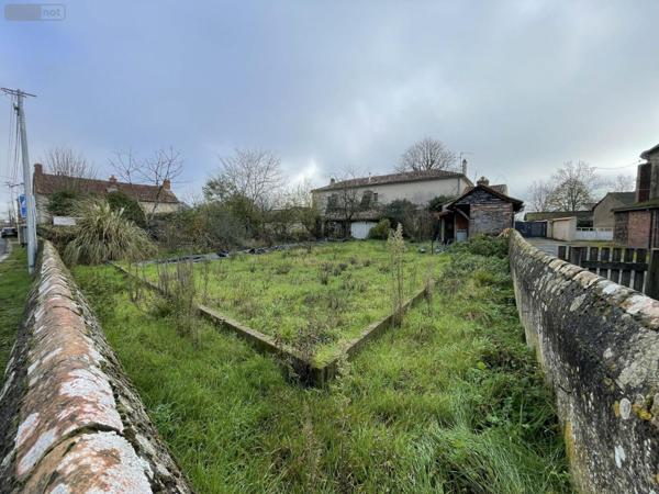 Maison à vendre à Val en Vignes dans les Deux-Sèvres (79290), ref : AGM 61*   
Saint Pierre à Champ