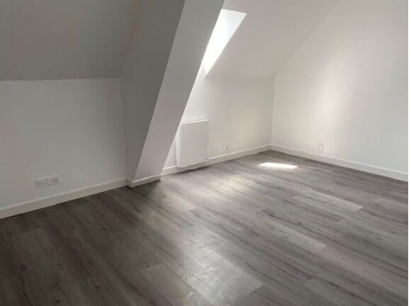 Appartement Villeneuve Sur Yonne 3 pièce(s) 87 m2