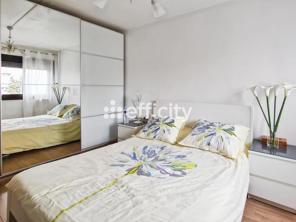 Appartement 4 pièces - 93 m² Exclusivité efficity