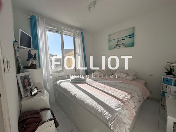 A VENDRE - Pirou Bourg - Ensemble de deux maisons et terrain constructible