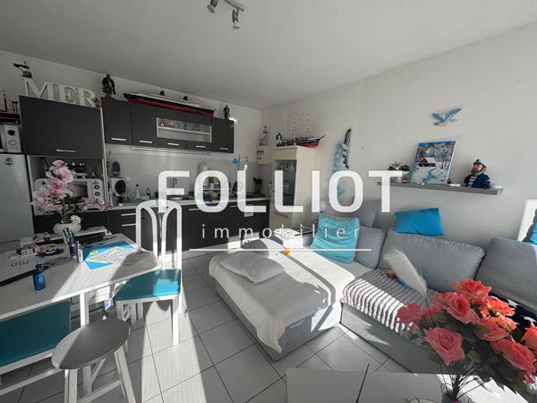 A VENDRE - Pirou Bourg - Ensemble de deux maisons et terrain constructible