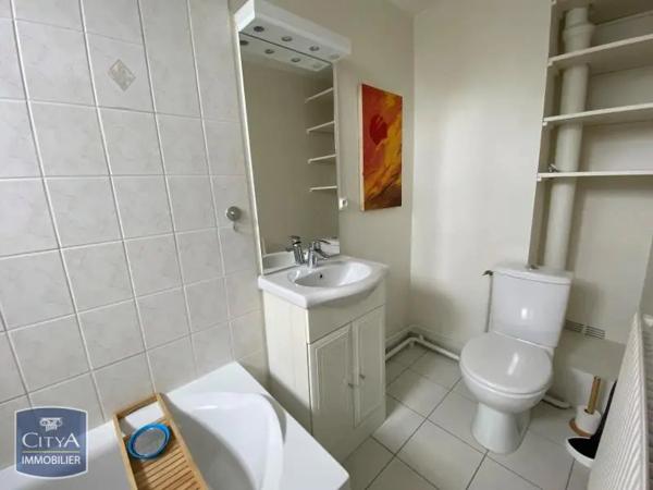 Appartement à louer 1 pièce 29.01m² Orléans (45100)