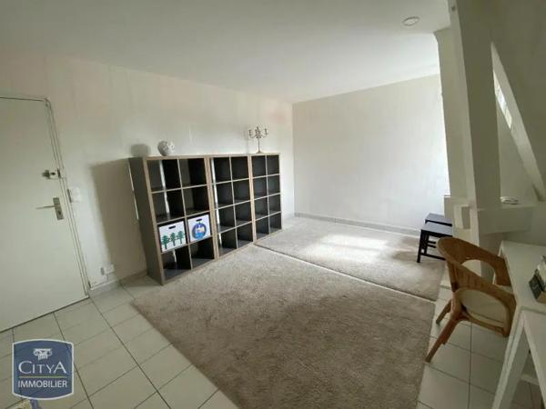 Appartement à louer 1 pièce 29.01m² Orléans (45100)