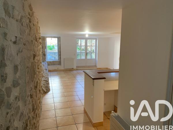 Location maison 4 pièces 98 m² Villeneuve-lès-Avignon