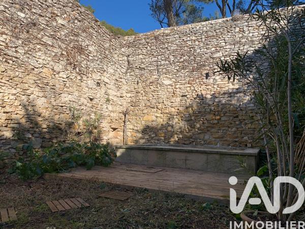 Location maison 4 pièces 98 m² Villeneuve-lès-Avignon