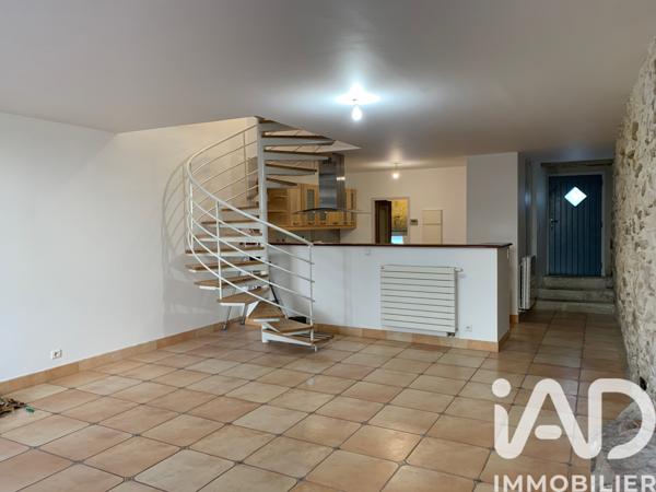 Location maison 4 pièces 98 m² Villeneuve-lès-Avignon