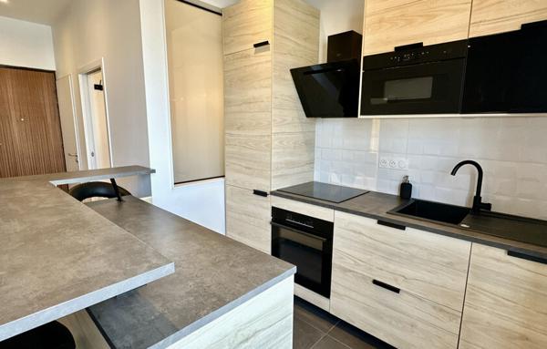 APPARTEMENT 2 PIECES - MEUBLE - VALLIER LIBERATION