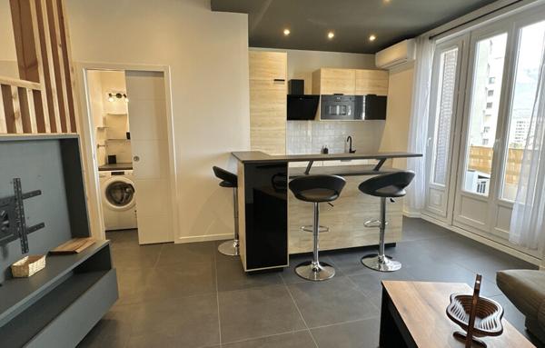 APPARTEMENT 2 PIECES - MEUBLE - VALLIER LIBERATION