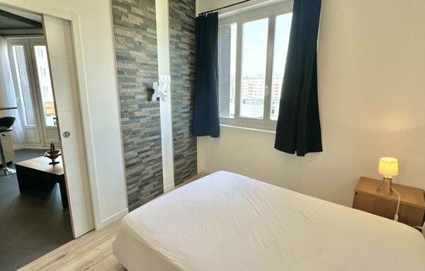 APPARTEMENT 2 PIECES - MEUBLE - VALLIER LIBERATION