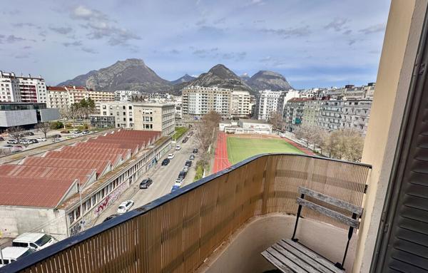 APPARTEMENT 2 PIECES - MEUBLE - VALLIER LIBERATION