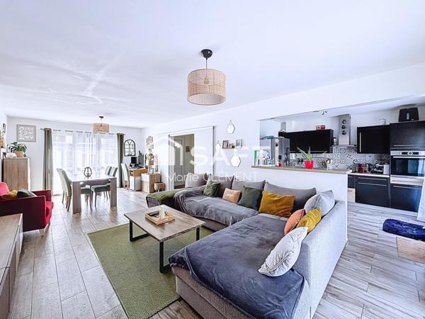 Maison de 90 m2 avec jardin 480 m2 dans le quartier du VILLAGE ANGLAIS